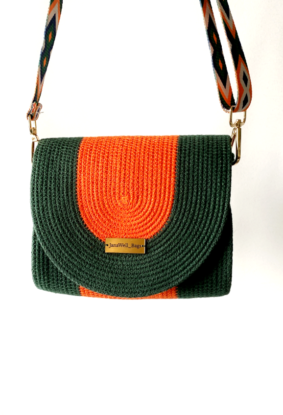 Oranžs un zaļš. Mini somiņa